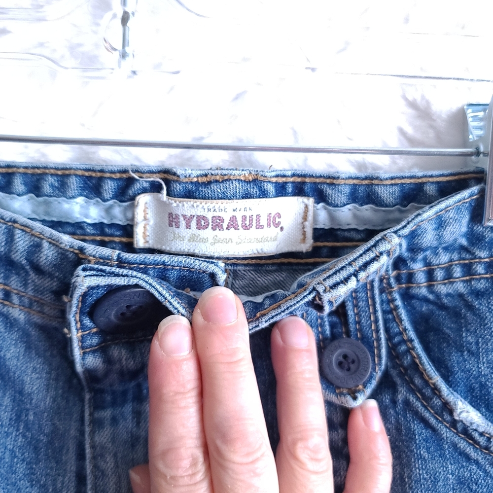 Hydraulic Jeans Cargo Shorts - Picture 2 of 3